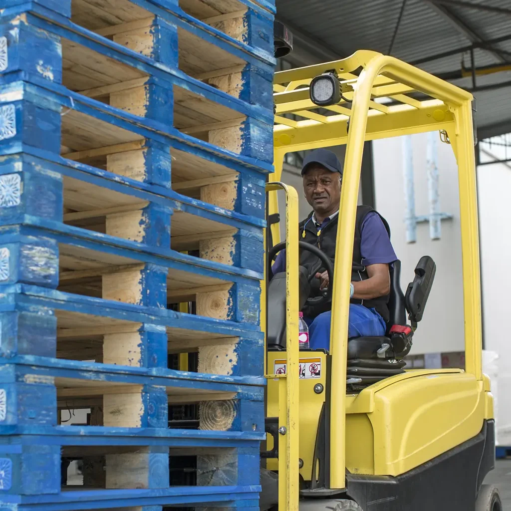 bwd works with the leading pallet and container pooling companies, across the UK and Europe
